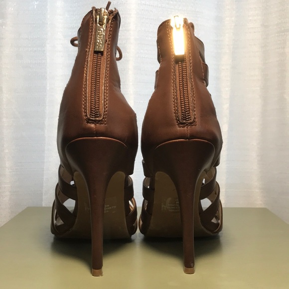 Guess lace up heels - Picture 2 of 4